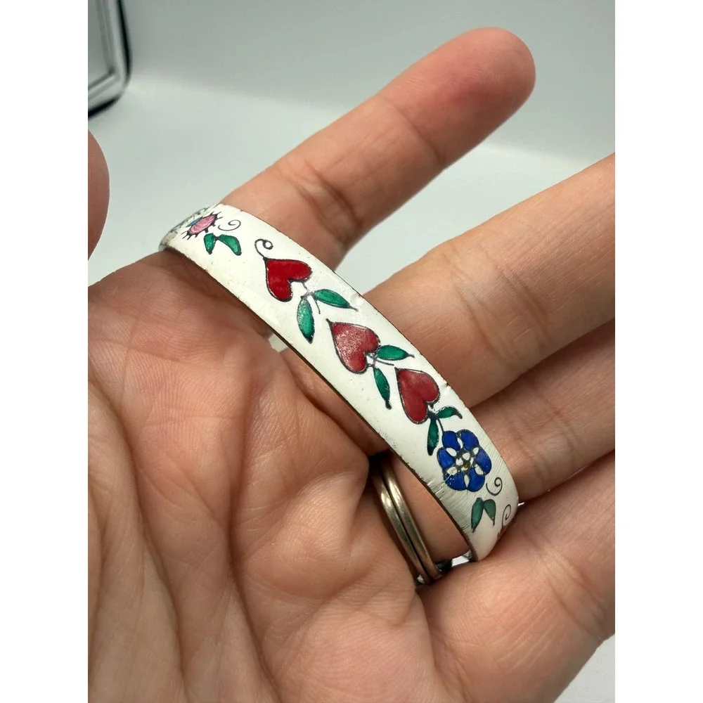 Vintage White Enamel Bangle Bracelet Floral Heart Hand Painted Boho Folk Art